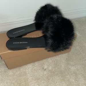Steve Madden Fritzie Jelly slide